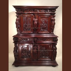 Armoire dite aux cavaliers royaux , 17 ème siècle Buffets