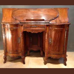 Bureau "Mazarin" , Grenoble vers 1700 Bureaux