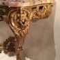 Console dapplique en bois de tilleul doré, Provence époque Louis XV Consoles