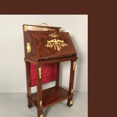 Bureau de voyage en acajou par Bernard Molitor, époque Empire Bureaux