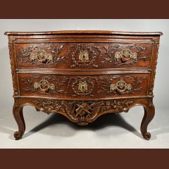 Commode aux attributs maçonniques, Provence 18 ème siècle Commodes